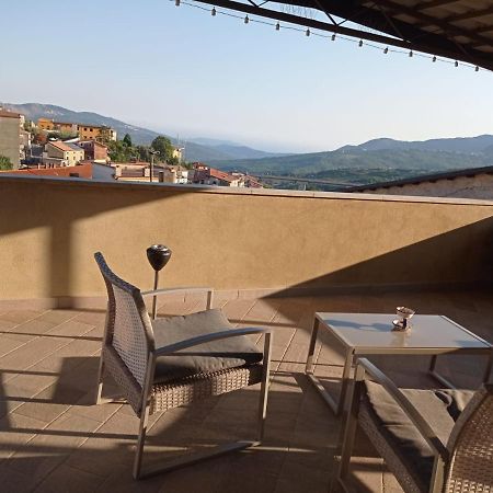 Casa Torre Con Terrazza Panoramica Villa Futani Екстериор снимка